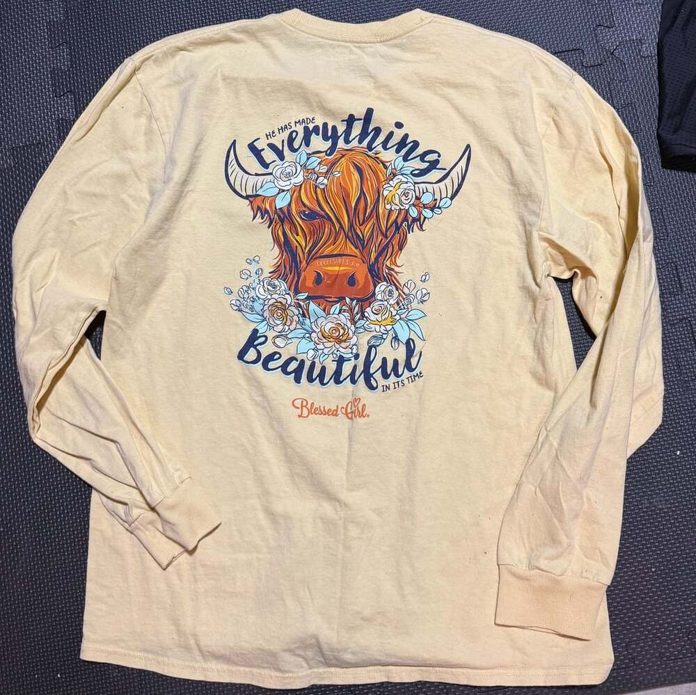 Blessed Girl Long Sleeve T-Shirt Size L Yellow Highlander Cow Floral
